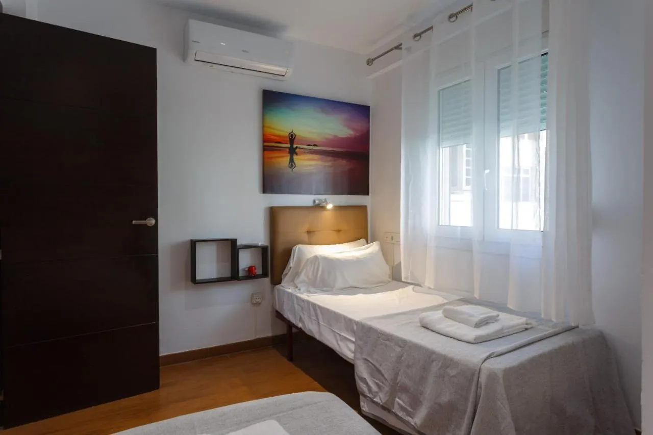 El Velero En La Playa Victoria Grupo Ac Gestion Apartment Cadiz Spain