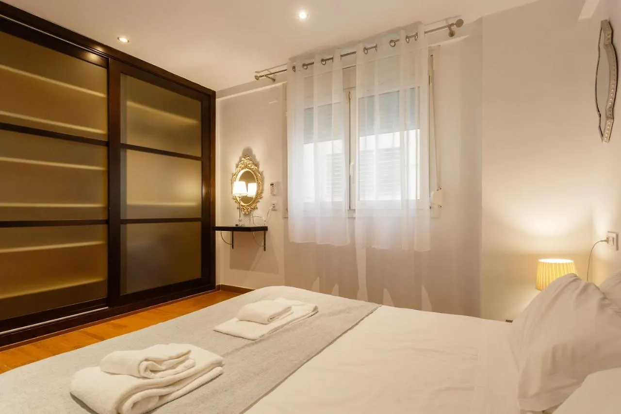 El Velero En La Playa Victoria Grupo Ac Gestion Apartment Cadiz Spain